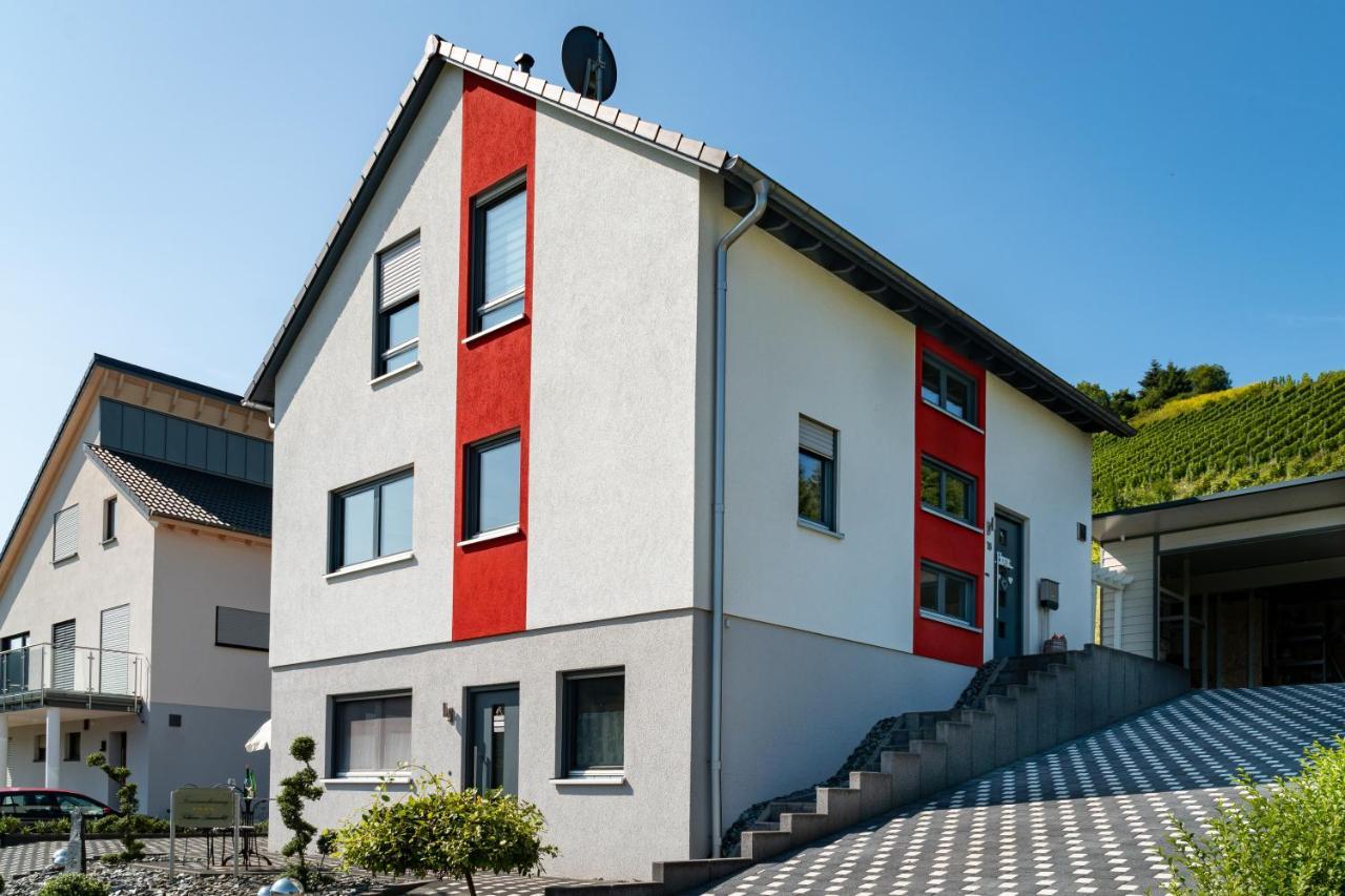 Ferienwohnung "Schoene Aussicht" Reil Exterior foto